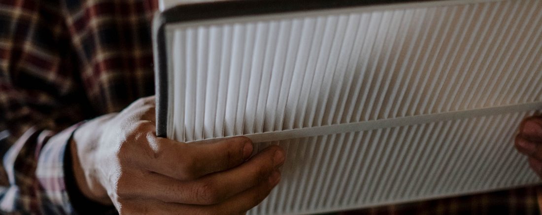 Troca de filtro de cabine na Oficina Favalle